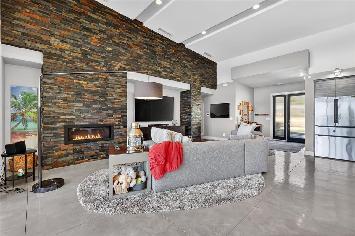 1535 SUNSET CIRCLE — photo 12 of 67