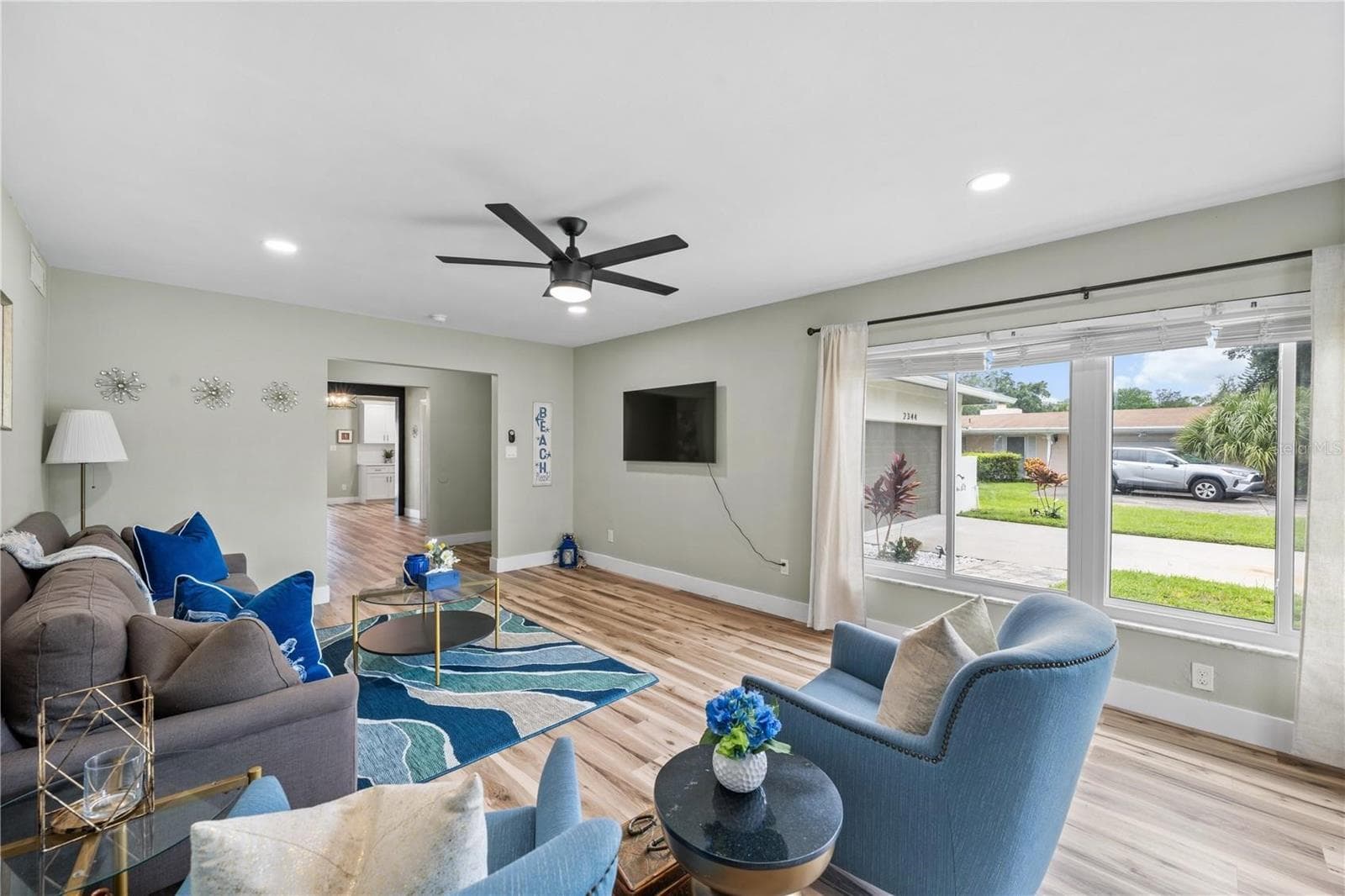 2344 WOODCREST DRIVE — photo 14 of 22