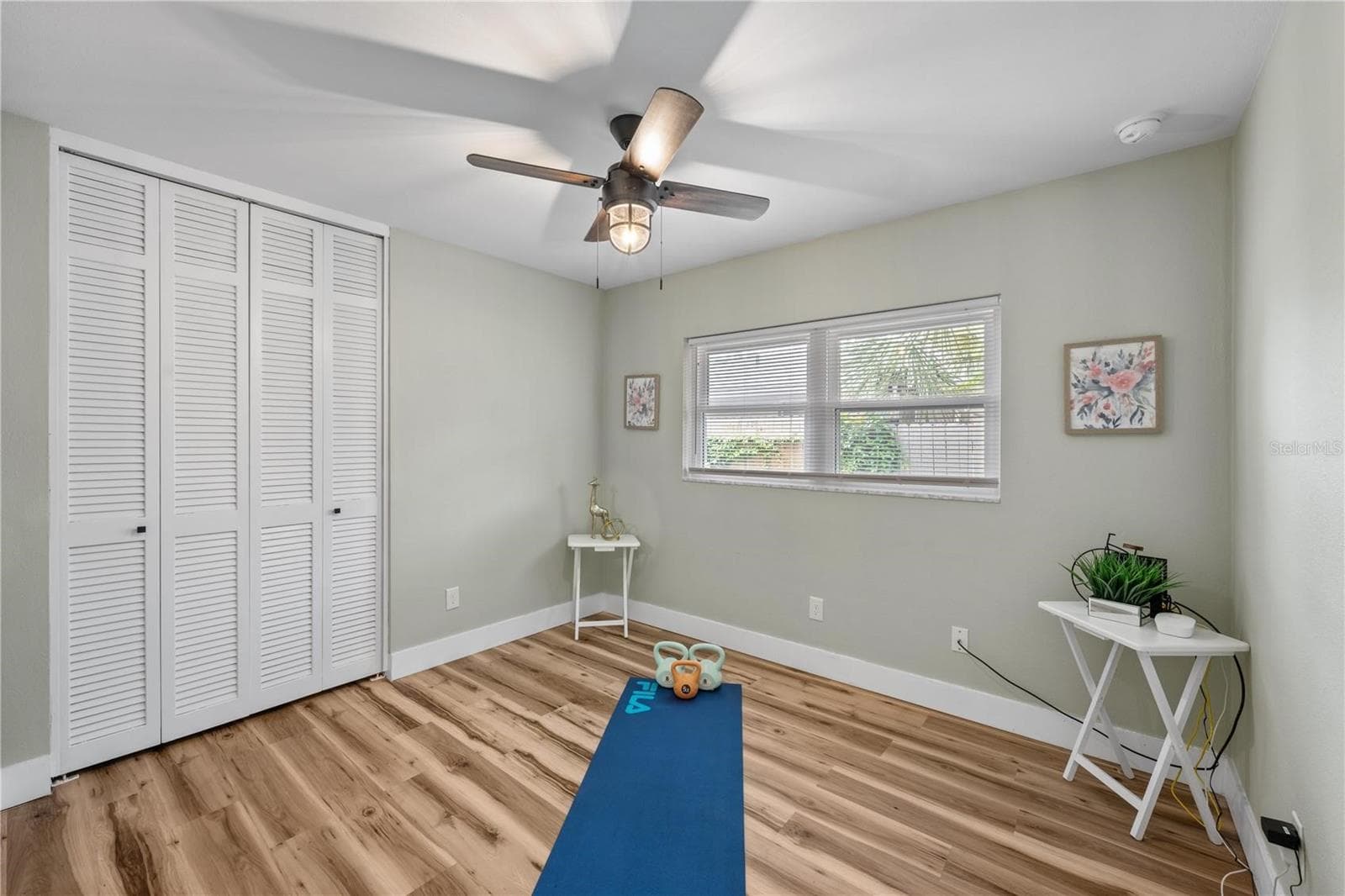 2344 WOODCREST DRIVE — photo 11 of 22