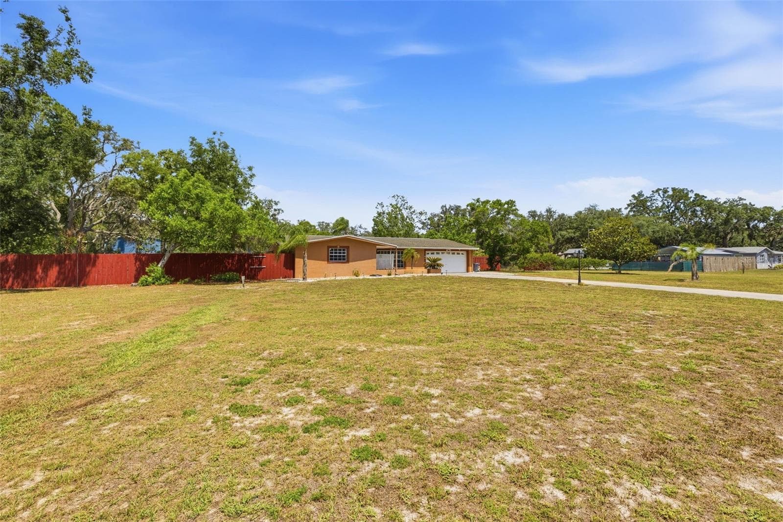 10744 OSCEOLA DRIVE — photo 3 of 60
