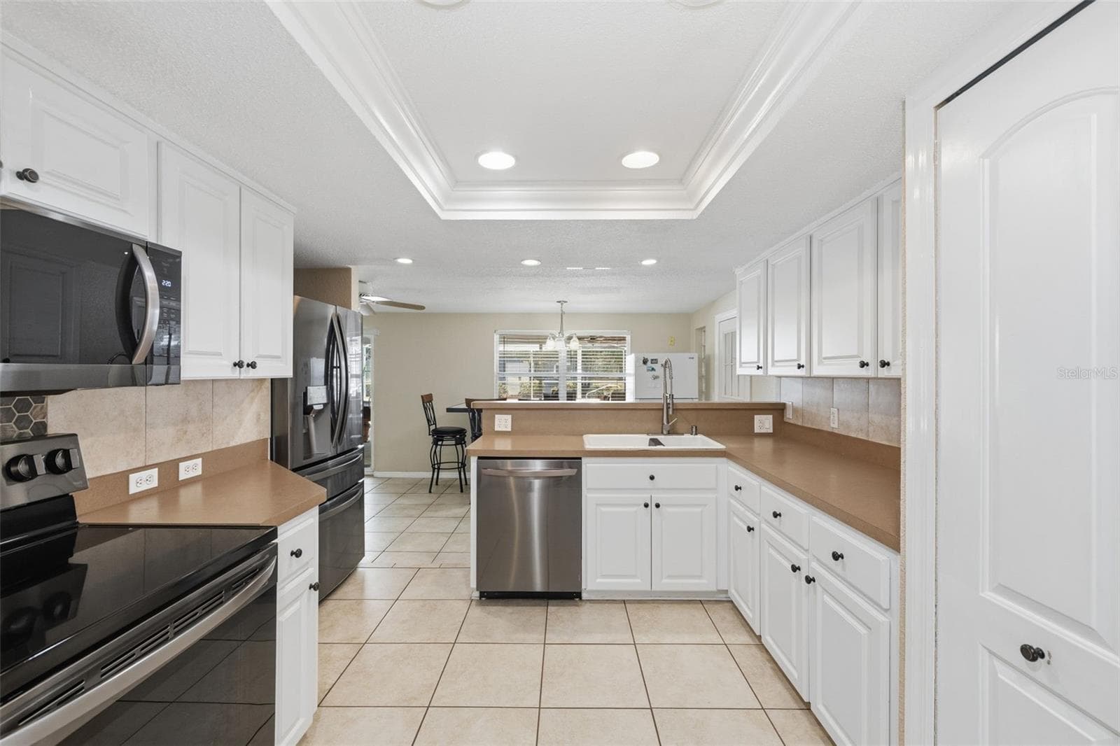 10744 OSCEOLA DRIVE — photo 14 of 60