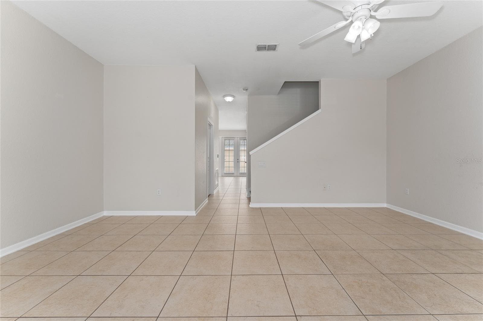 7723 FAIRGROVE AVENUE — photo 8 of 31