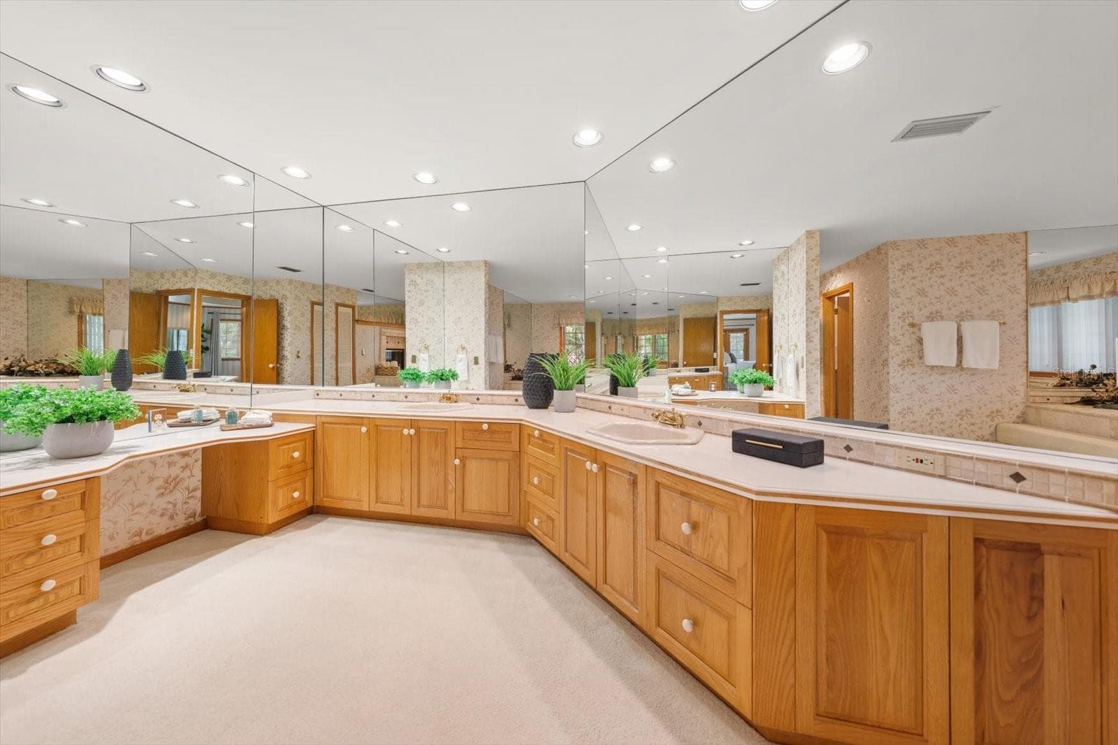 220 HARBOR VIEW LANE — photo 44 of 85