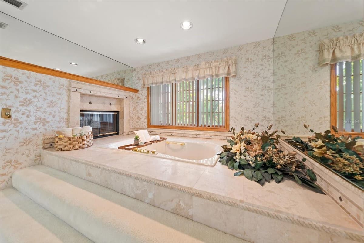 220 HARBOR VIEW LANE — photo 43 of 85