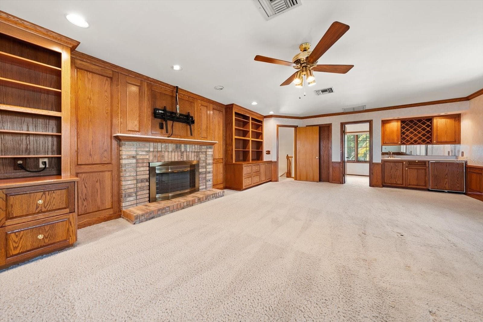 220 HARBOR VIEW LANE — photo 50 of 85