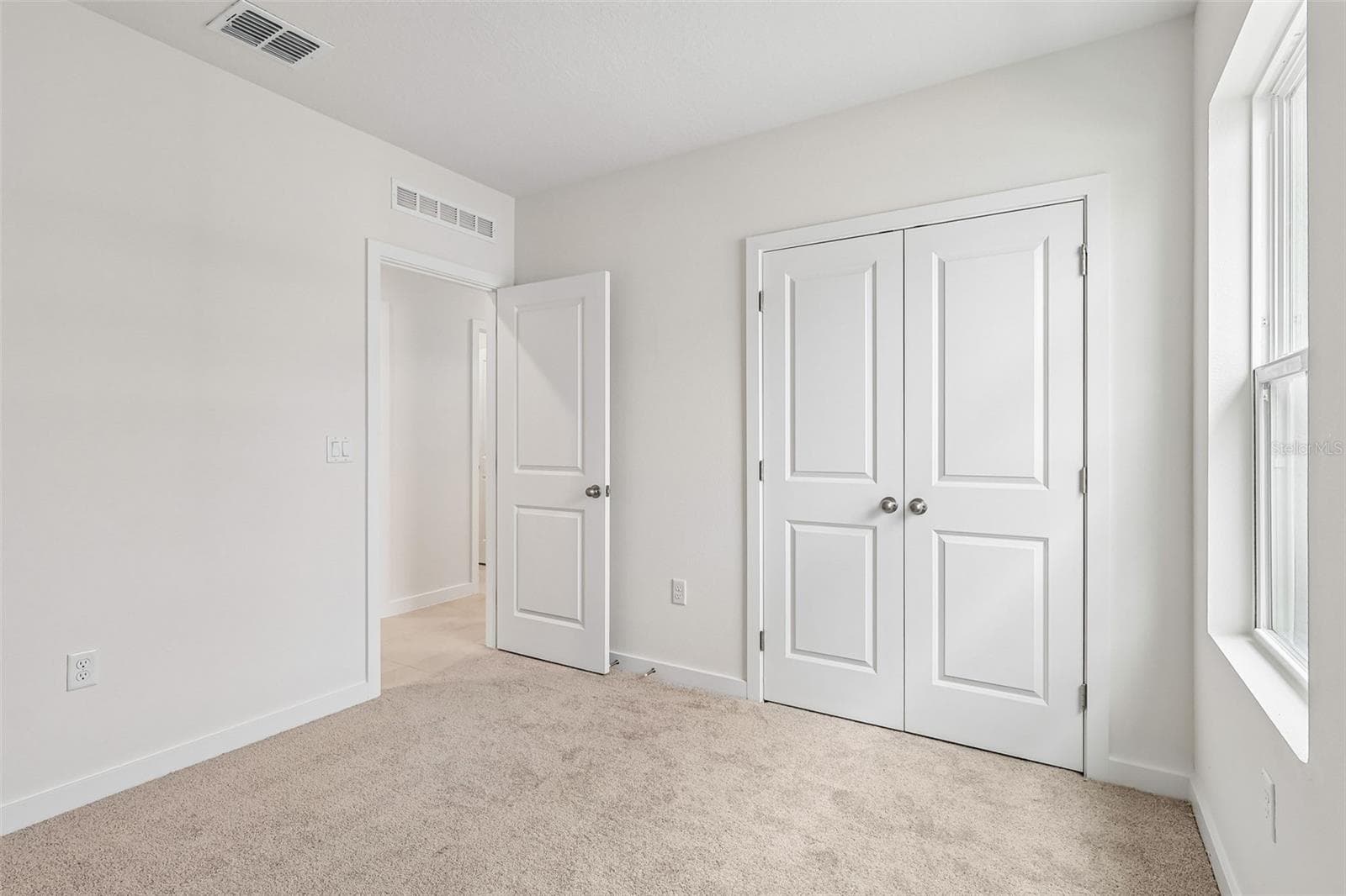 231 HUGO DRIVE — photo 19 of 28