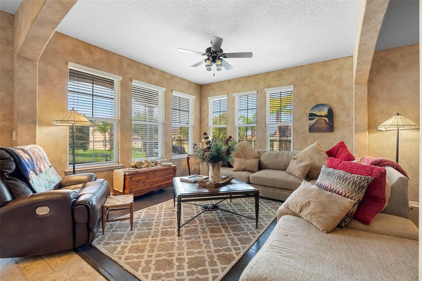 3551 STATHAM DRIVE — photo 5 of 34