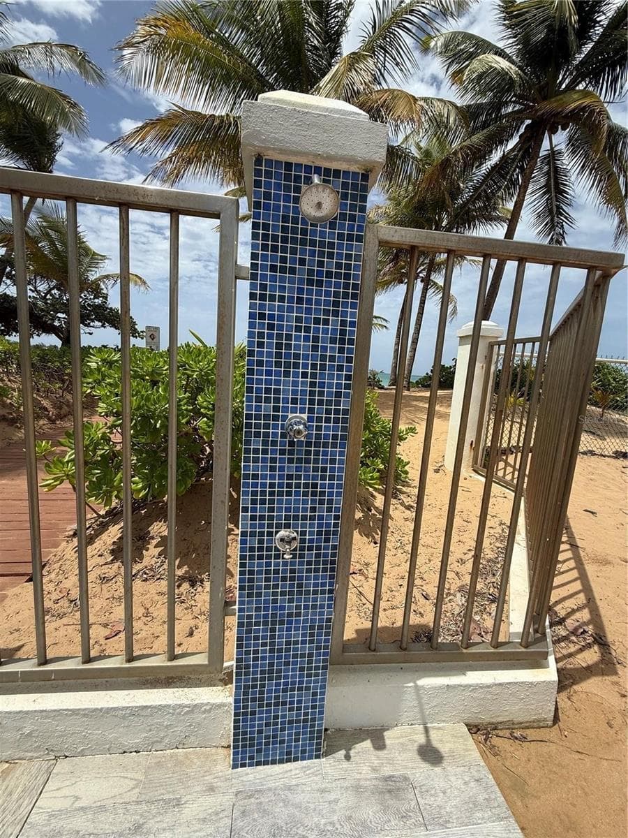 968 ROAD LAS  PICUAS — photo 3 of 65