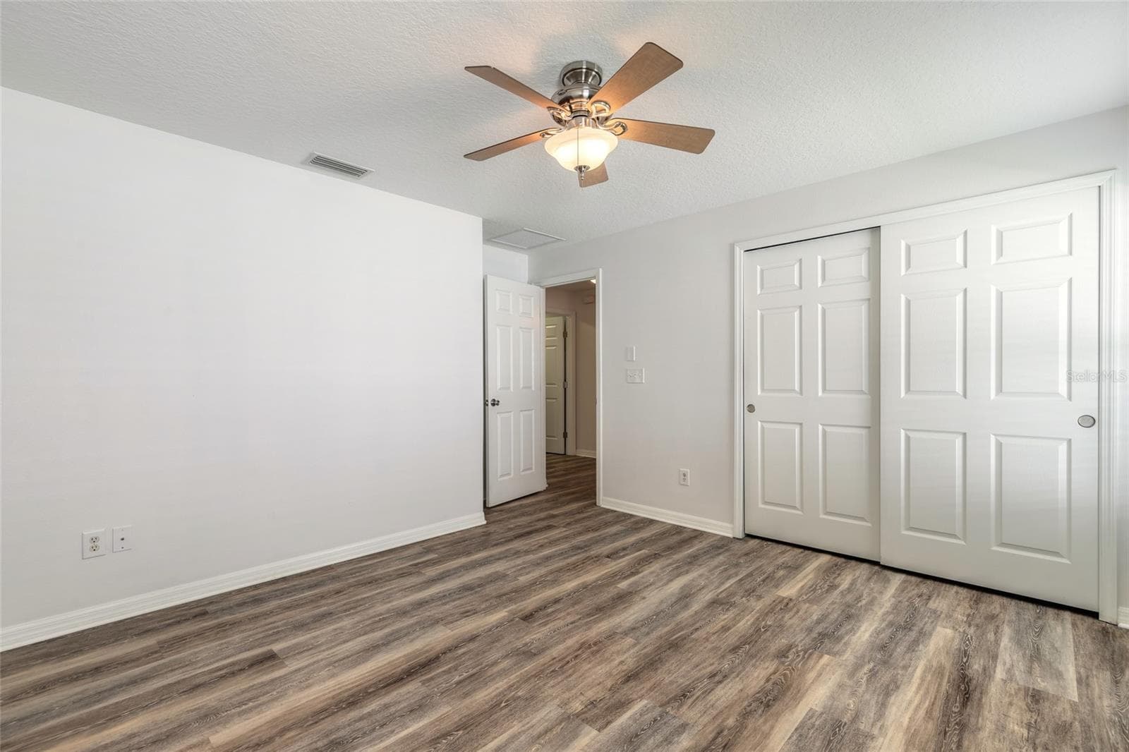 3321 PINTELLO AVENUE — photo 17 of 42
