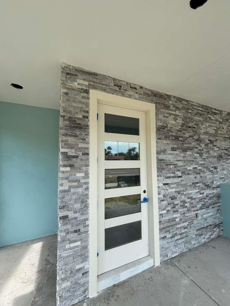 6177 1ST AVENUE — photo 6 of 15