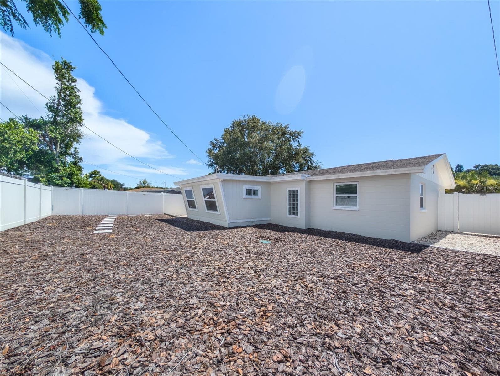 3650 KINGSBURY DRIVE — photo 32 of 42