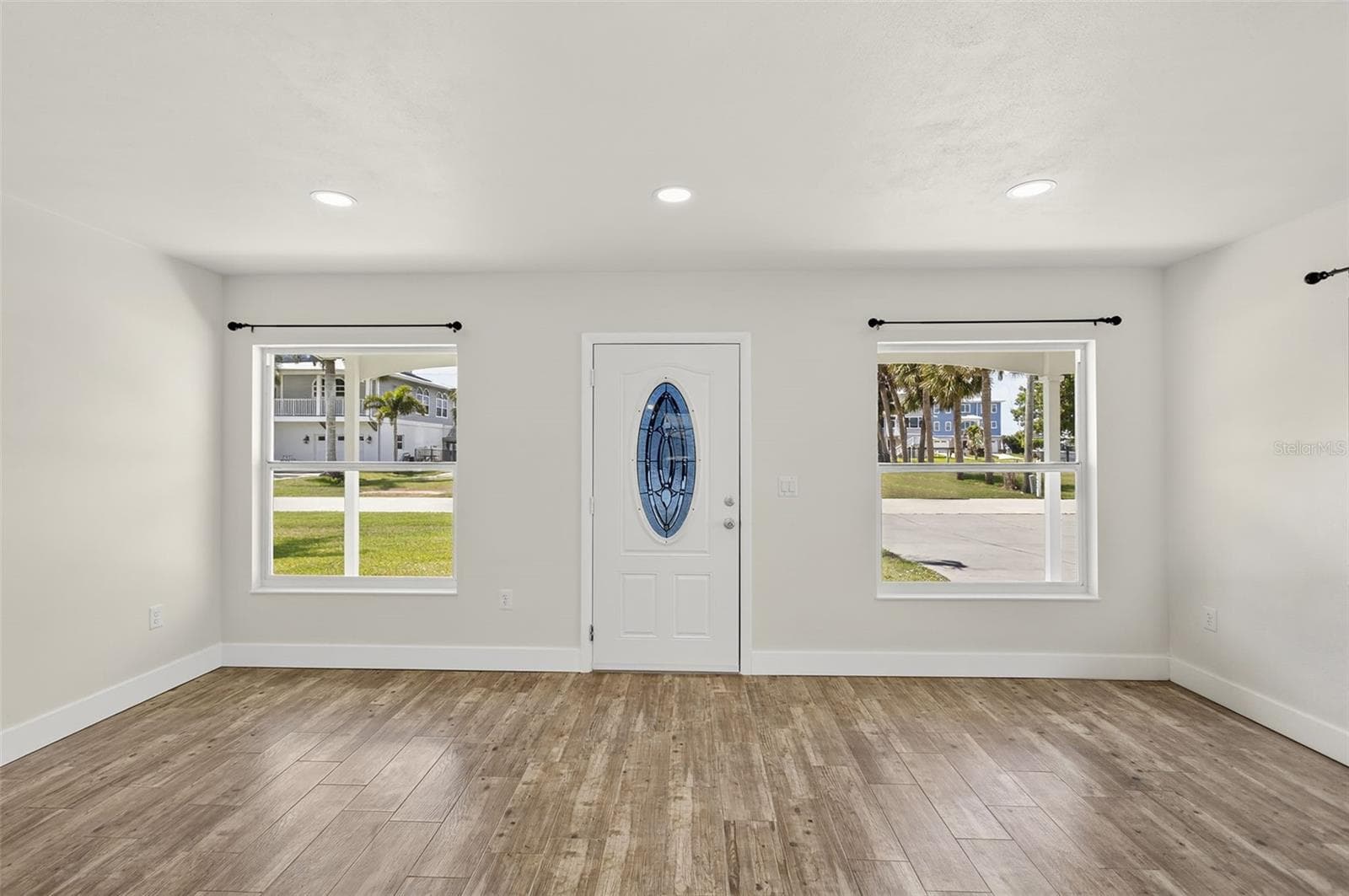 10451 MARION STREET — photo 14 of 35