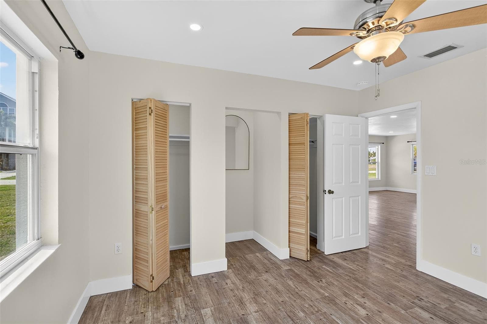10451 MARION STREET — photo 28 of 35