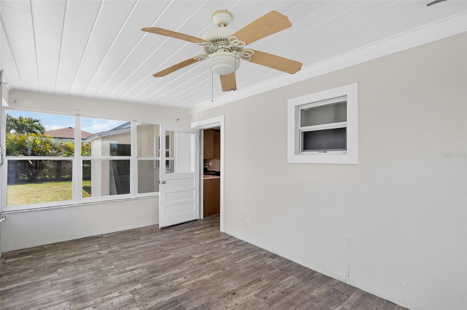 10451 MARION STREET — photo 34 of 35