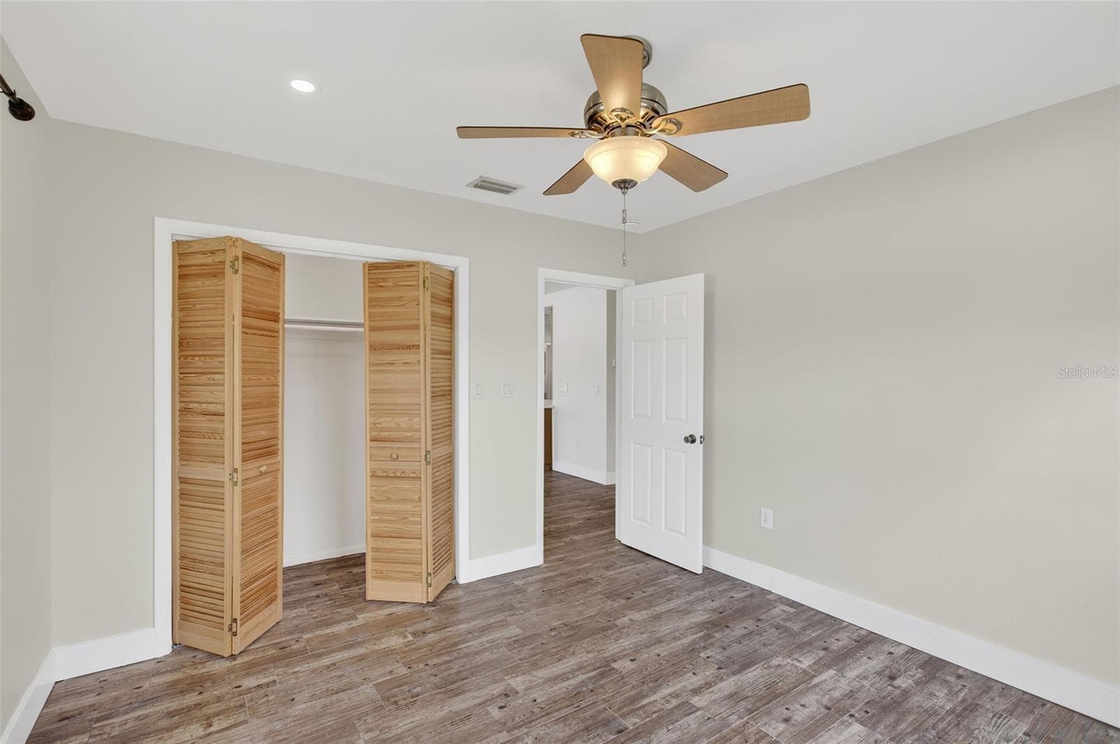 10451 MARION STREET — photo 32 of 35