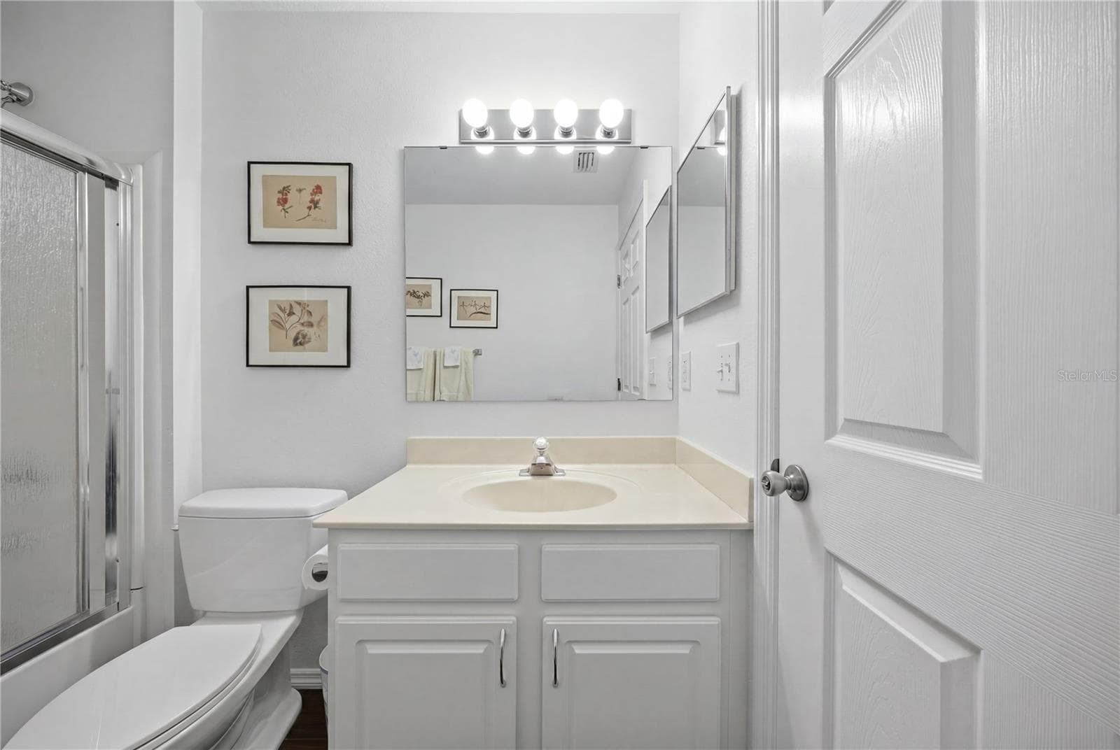 4226 KINGSFIELD DRIVE — photo 24 of 66