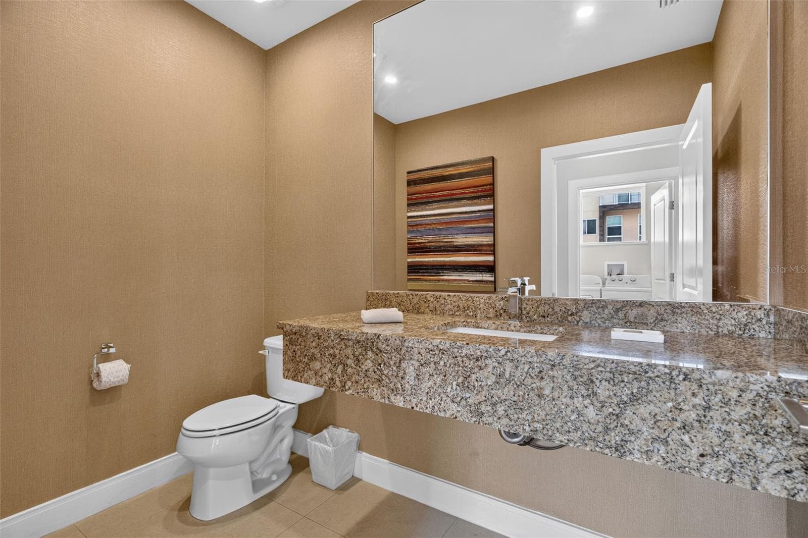 3202 BRASILIA AVENUE — photo 14 of 49