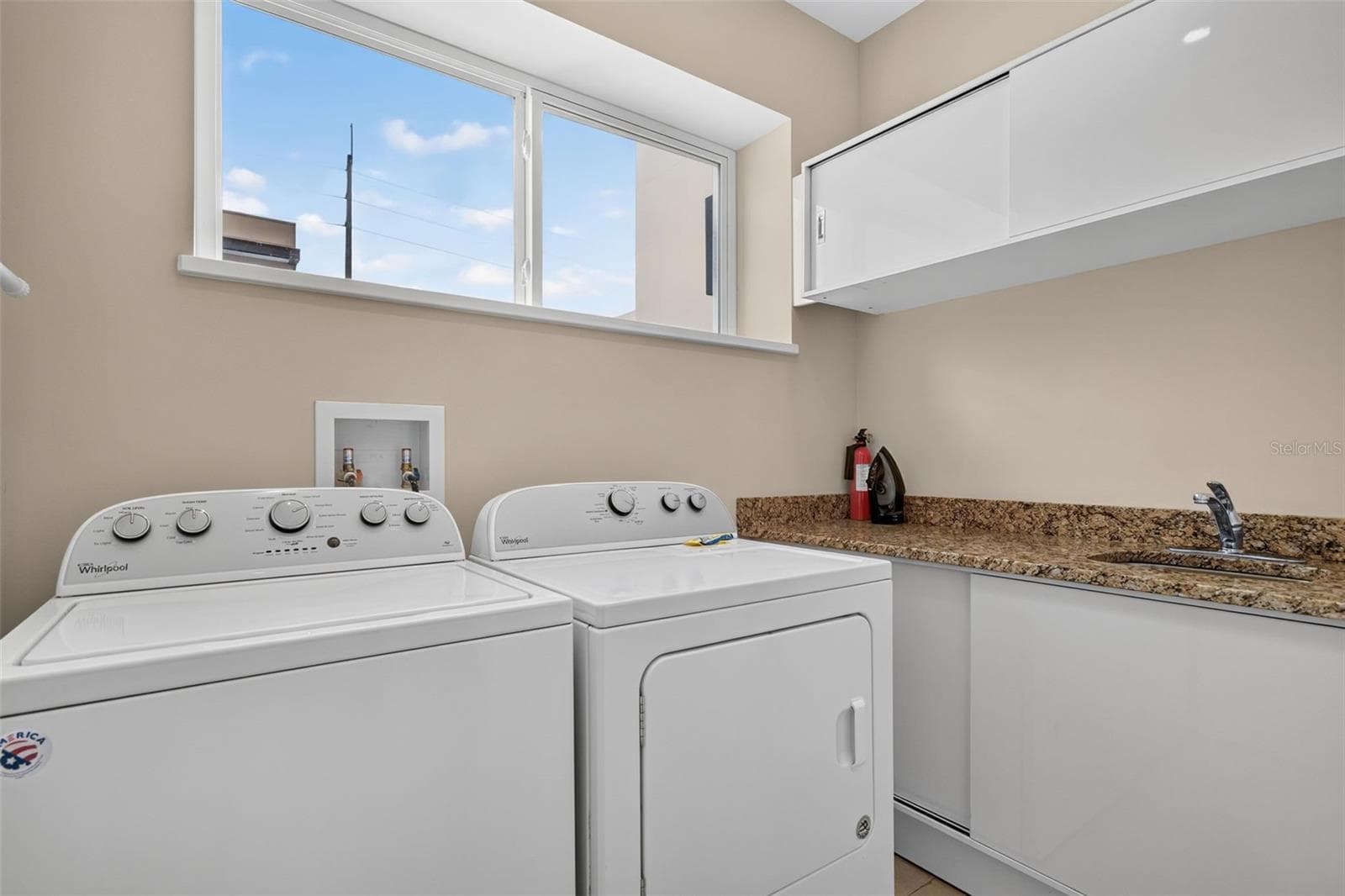 3202 BRASILIA AVENUE — photo 15 of 49