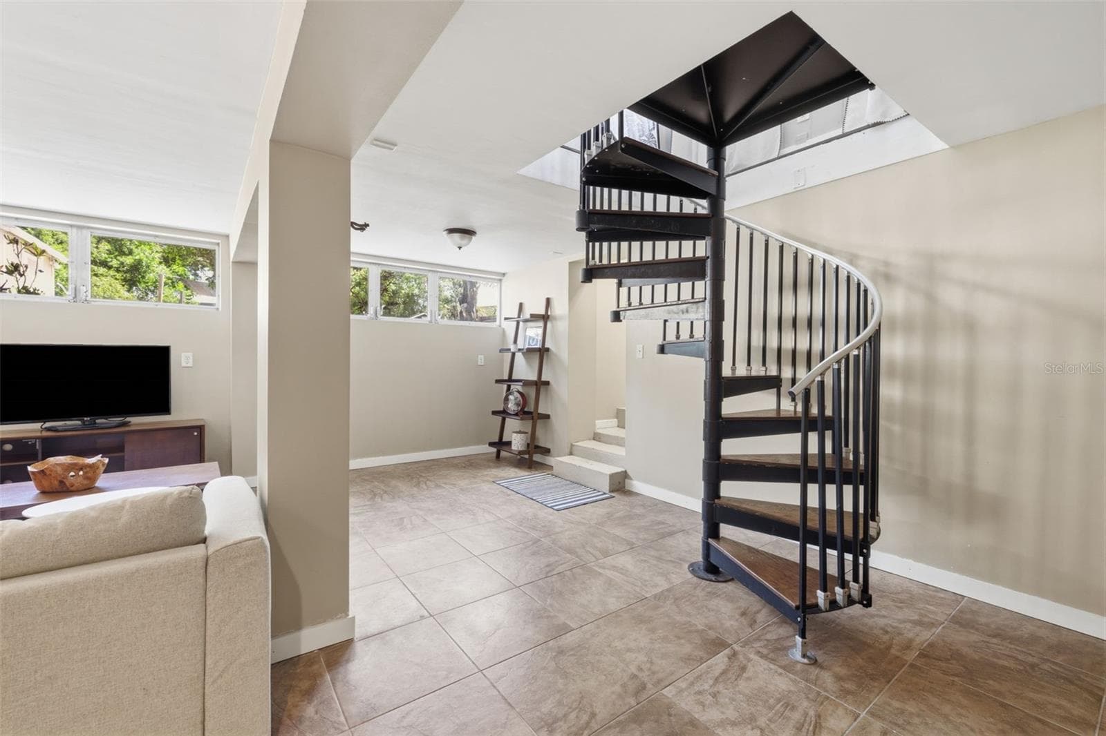 1423 HENRY AVENUE — photo 17 of 25