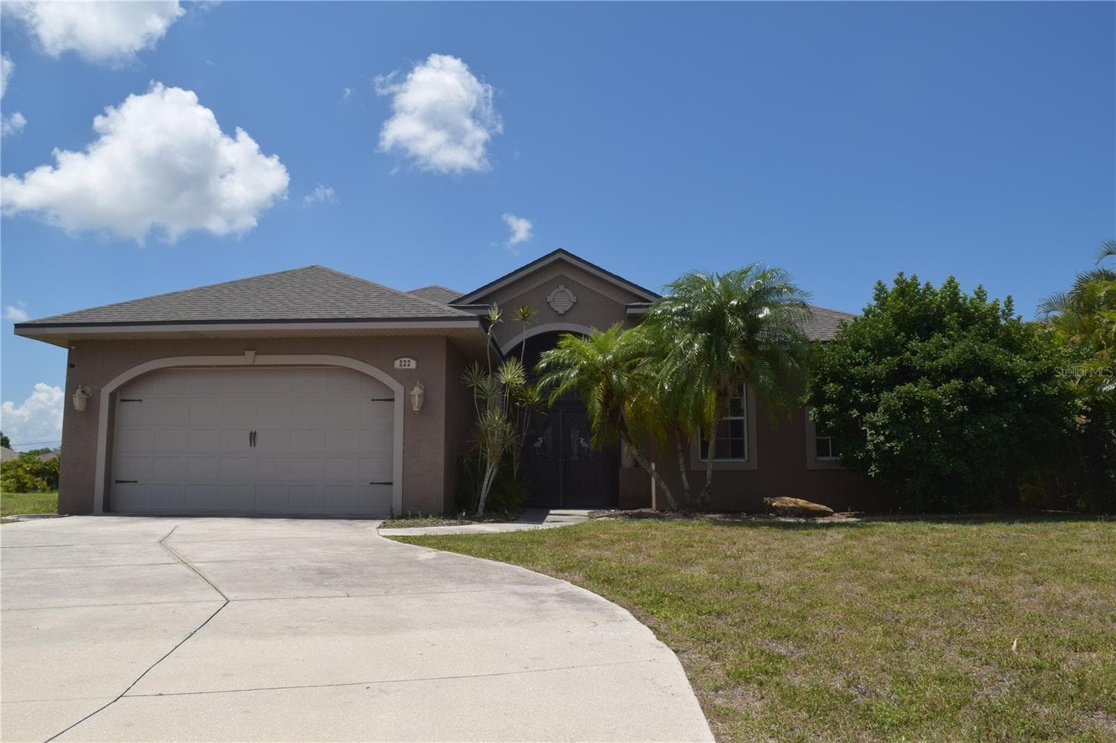 222 ROTONDA BOULEVARD — photo 1 of 77