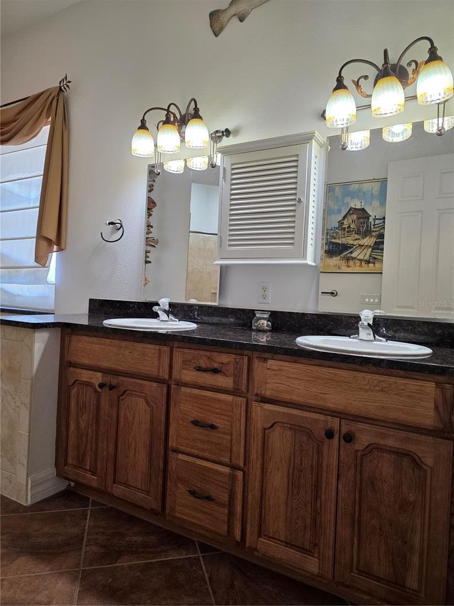 222 ROTONDA BOULEVARD — photo 34 of 77