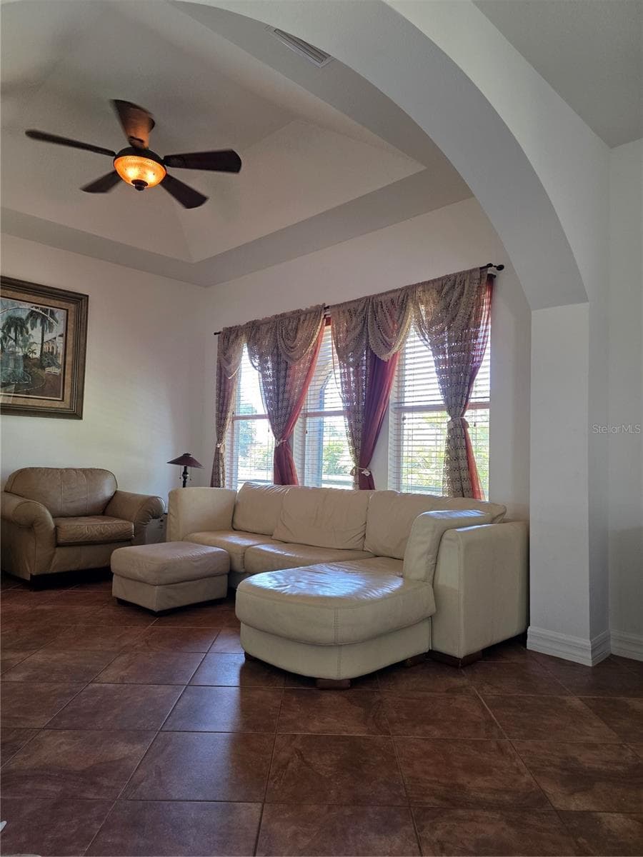 222 ROTONDA BOULEVARD — photo 18 of 77