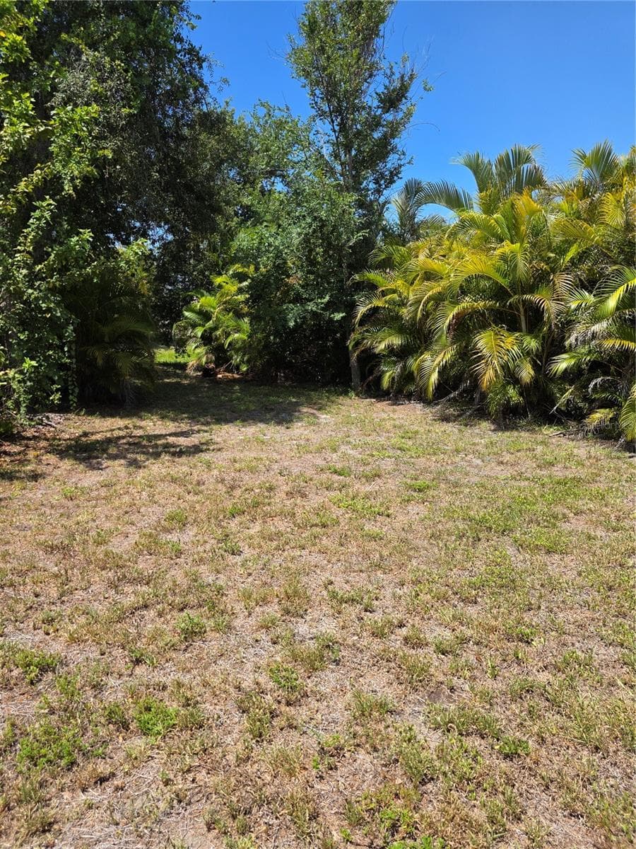 222 ROTONDA BOULEVARD — photo 63 of 77