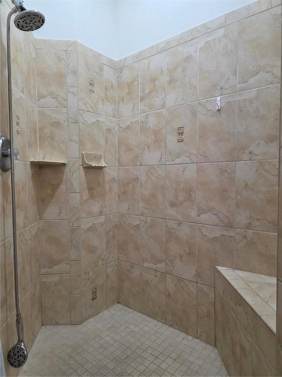 222 ROTONDA BOULEVARD — photo 37 of 77