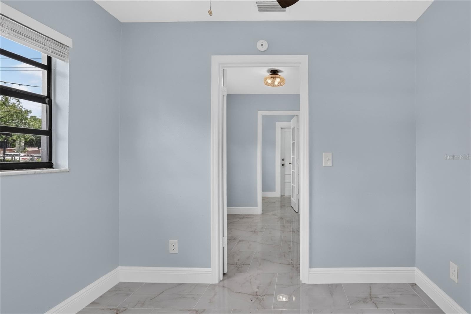 10405 22ND STREET — photo 10 of 25