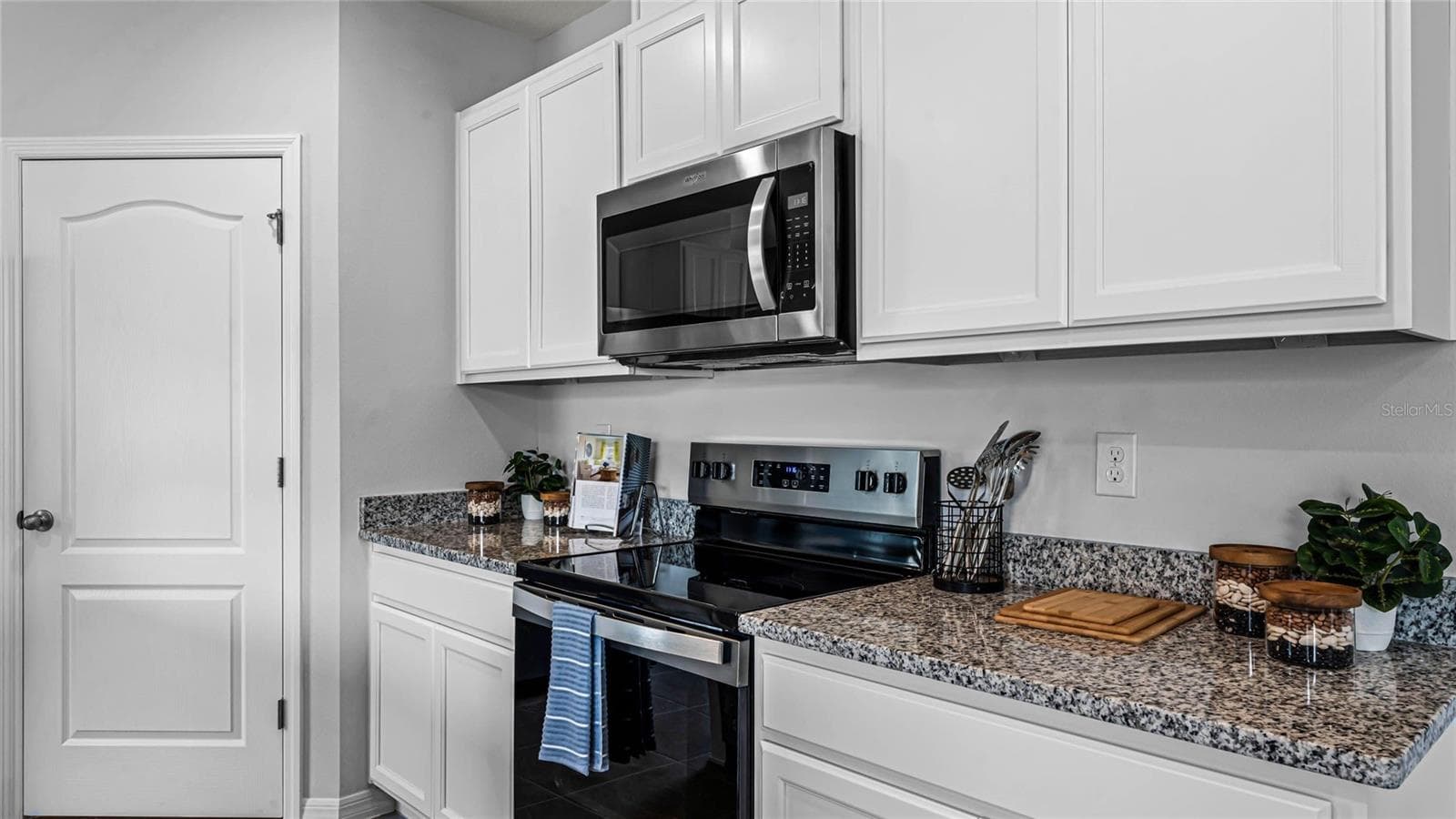 35485 KINSEY POINT — photo 9 of 25