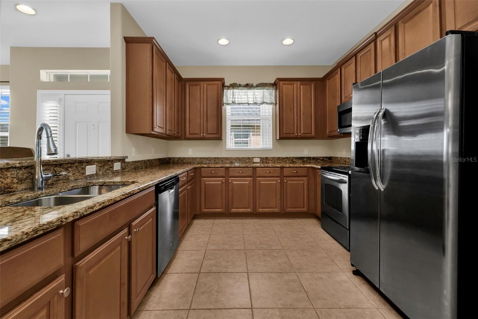2656 ANGUILLA DRIVE — photo 12 of 46