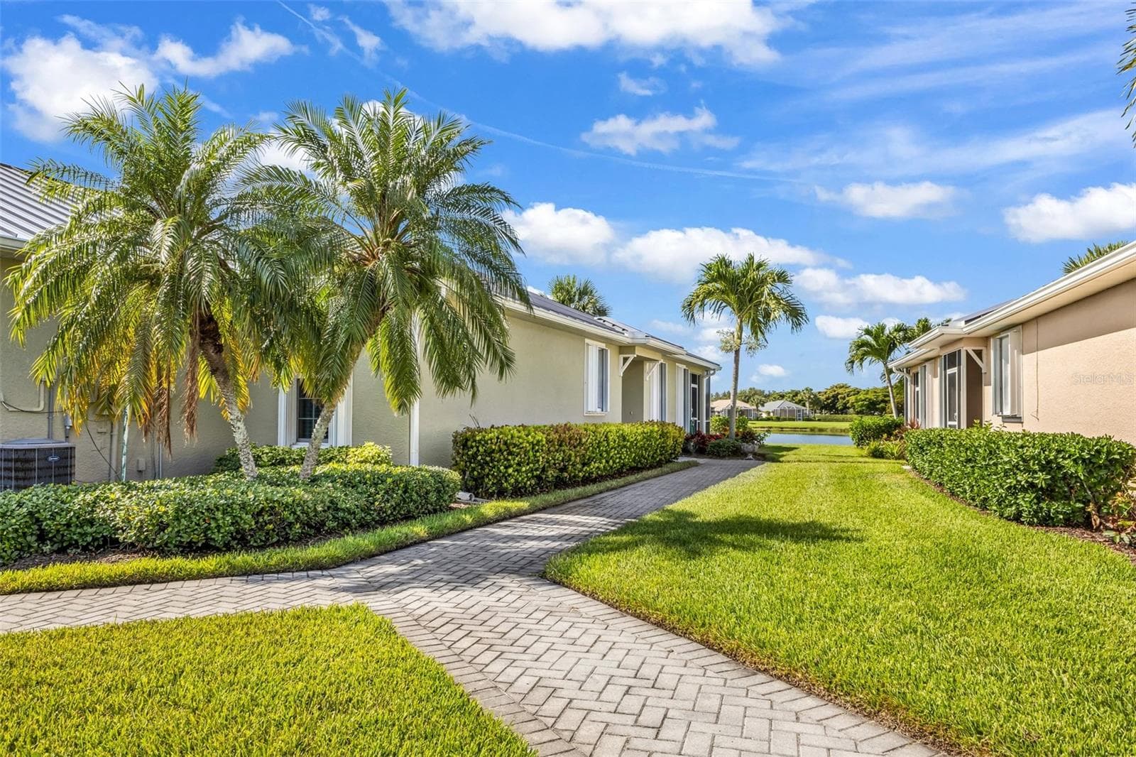 2656 ANGUILLA DRIVE — photo 2 of 46