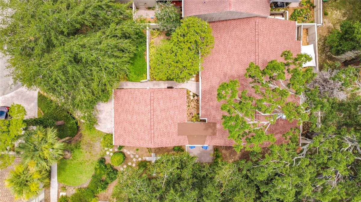 111 JUNIPER LANE — photo 52 of 58