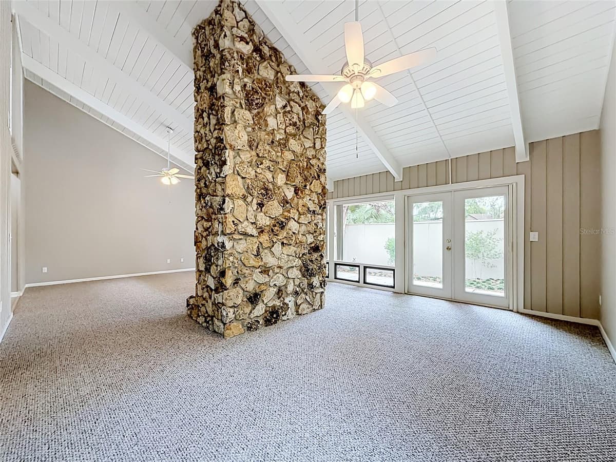 111 JUNIPER LANE — photo 4 of 58
