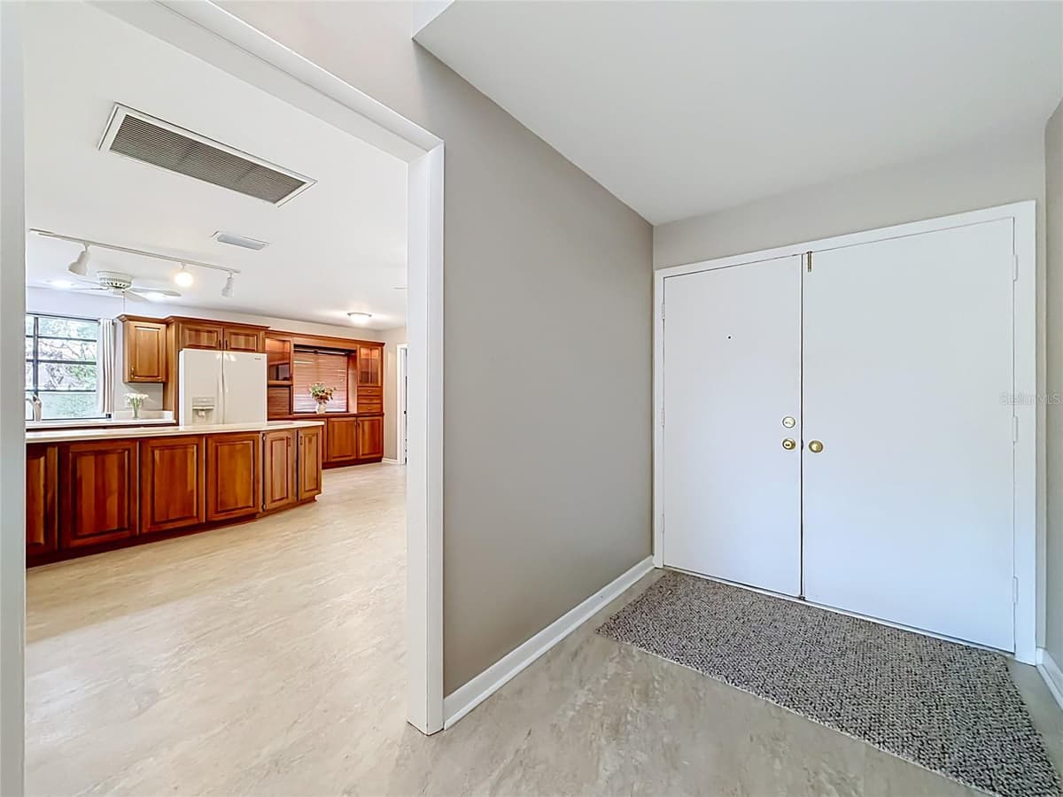111 JUNIPER LANE — photo 12 of 58