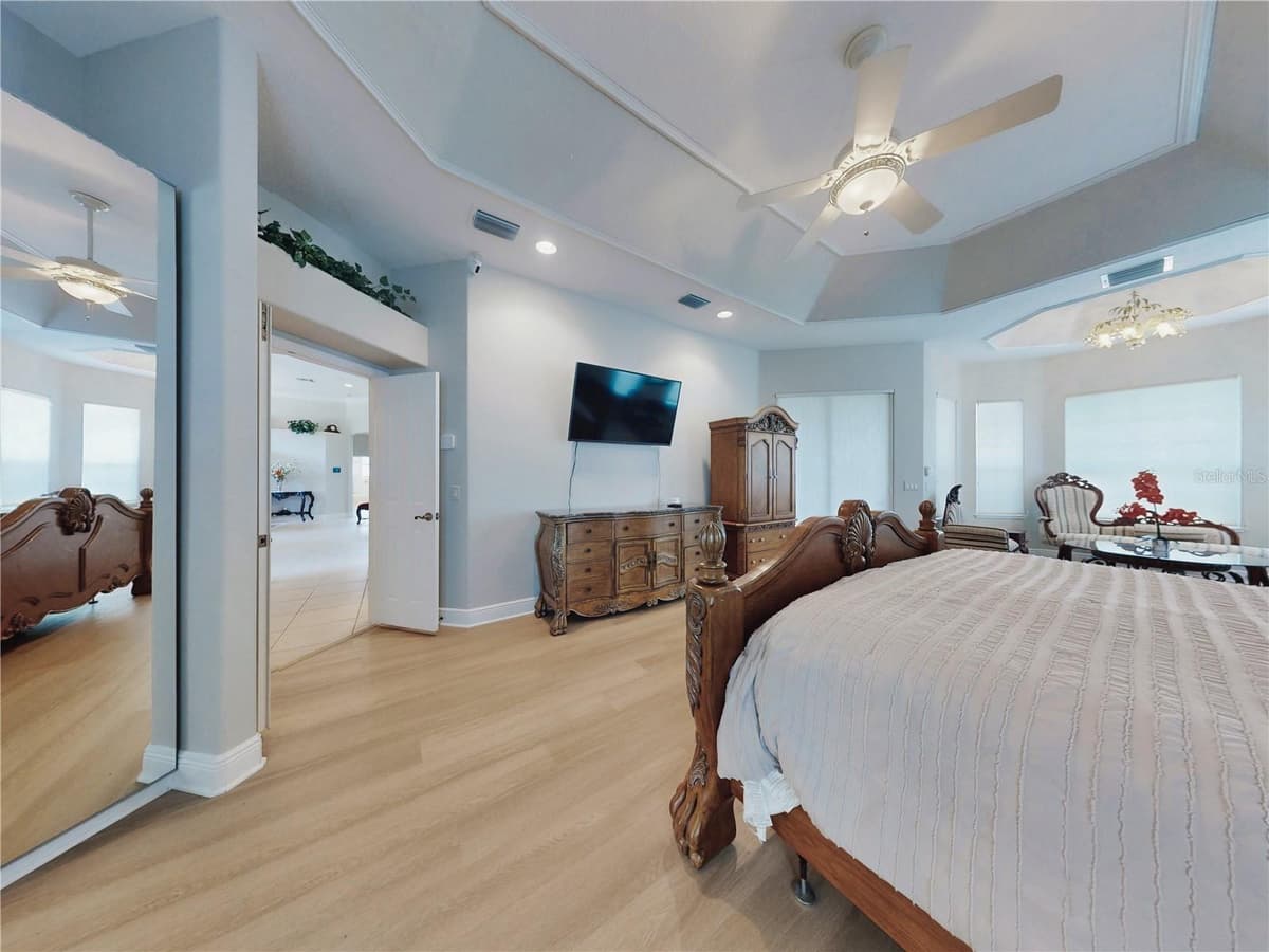 649 TERNBERRY FOREST DRIVE — photo 33 of 100