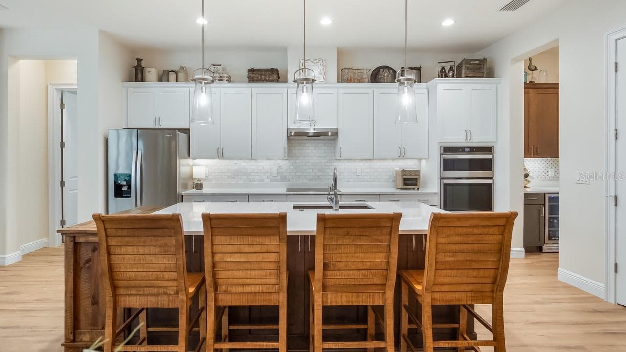 4008 PINNACLE PLACE COURT — photo 9 of 53