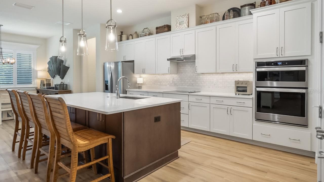 4008 PINNACLE PLACE COURT — photo 11 of 53