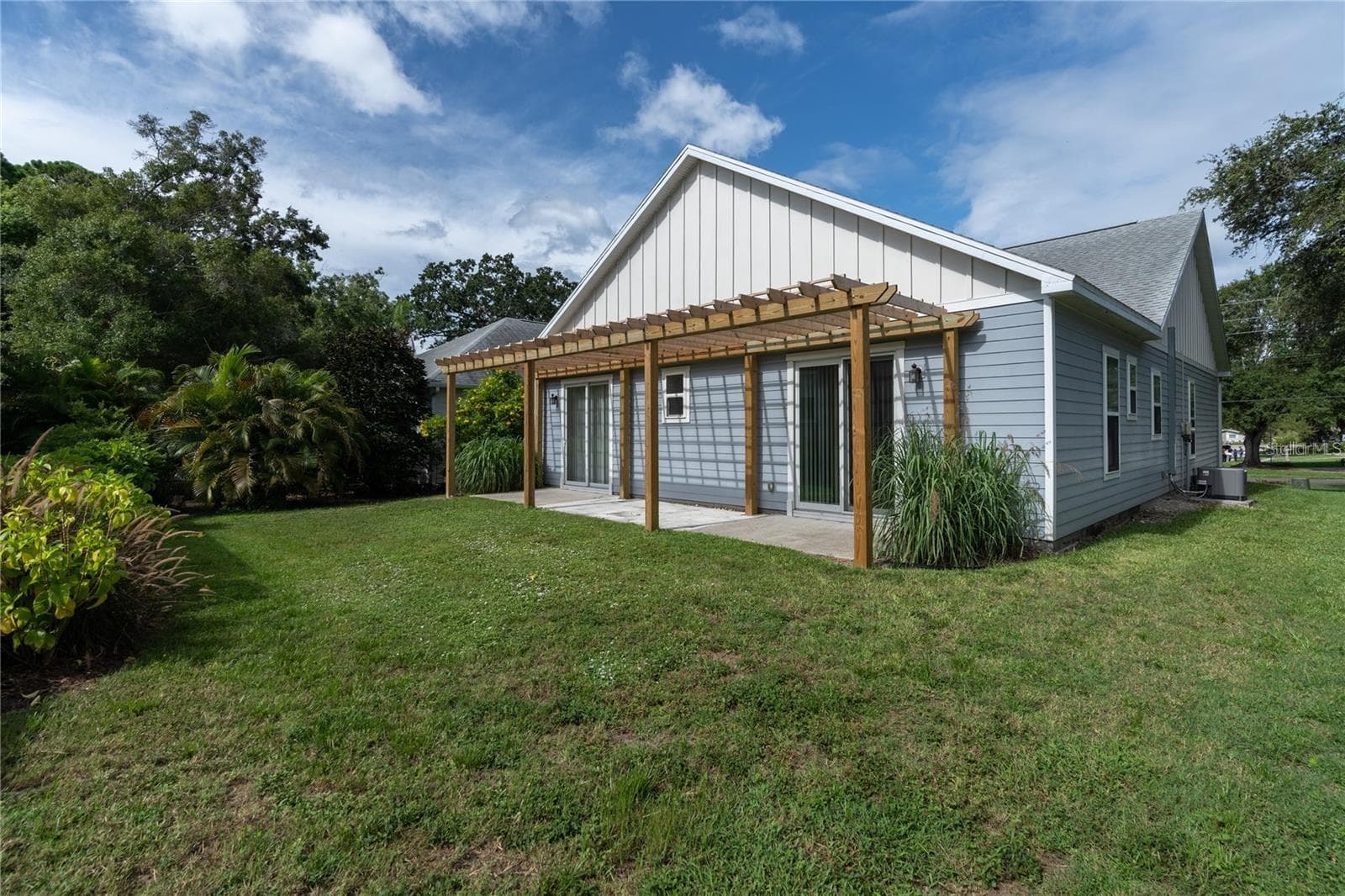 1535 PINEHURST ROAD — photo 36 of 40
