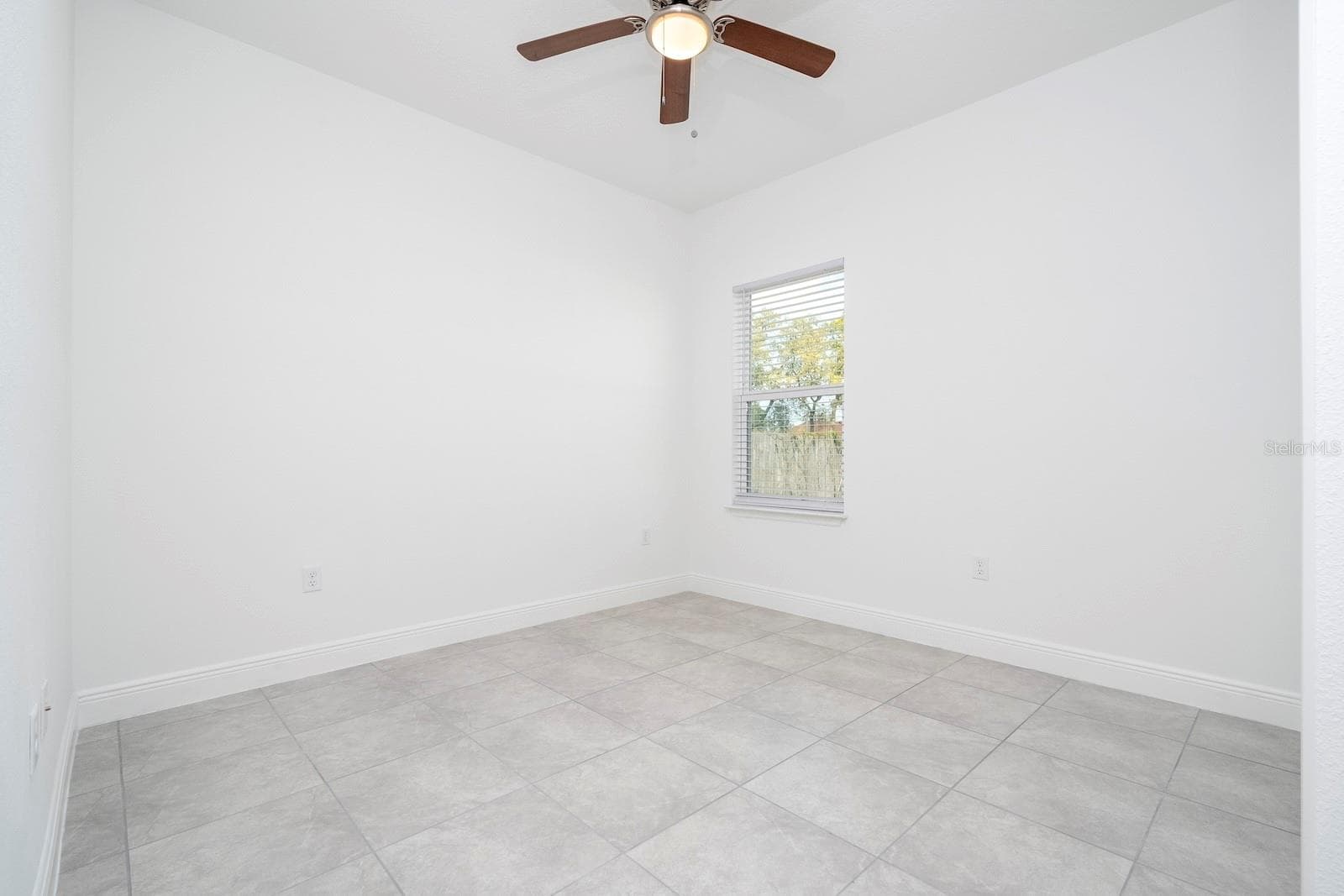 15026 24TH CIRCLE — photo 42 of 54