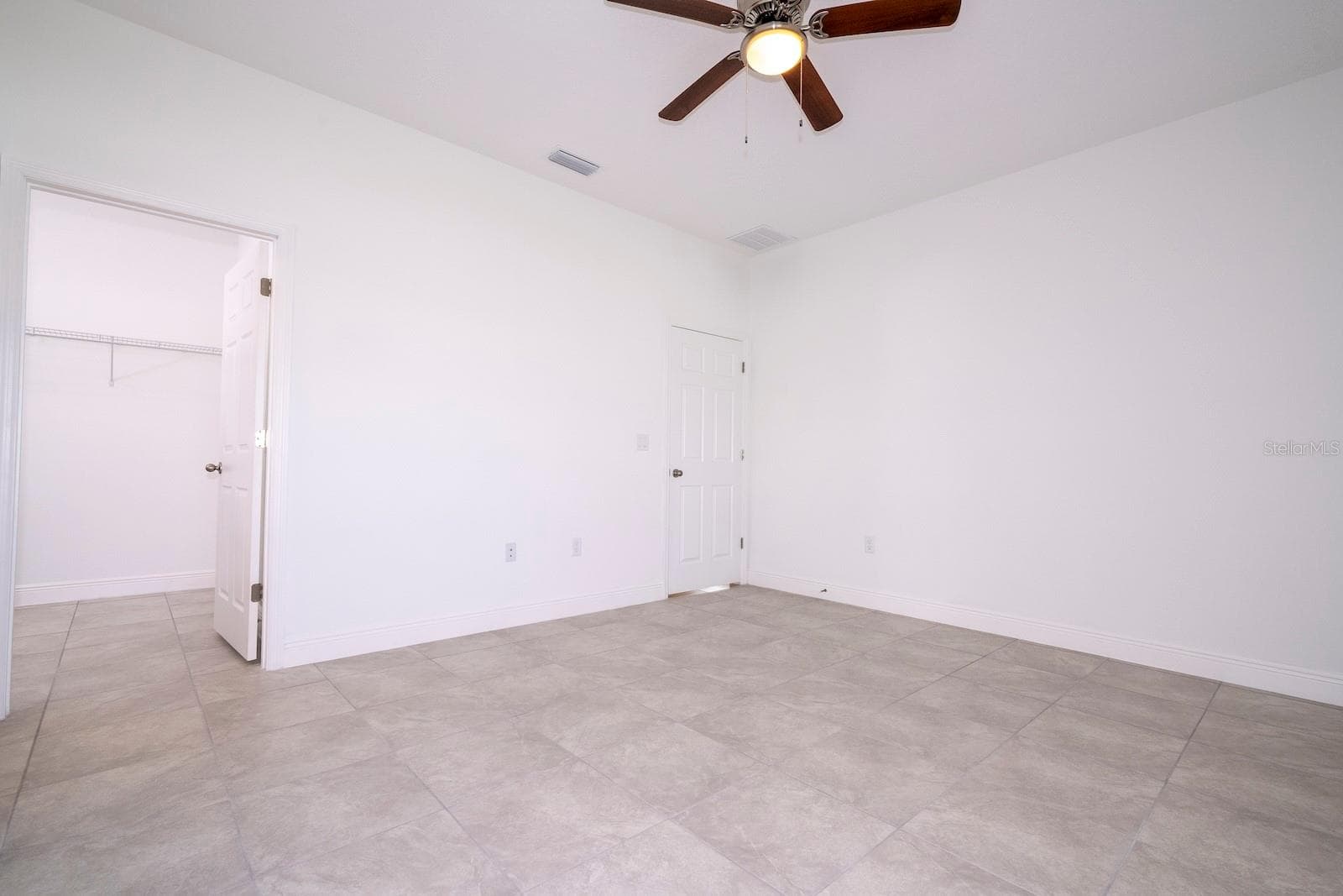 15026 24TH CIRCLE — photo 22 of 54