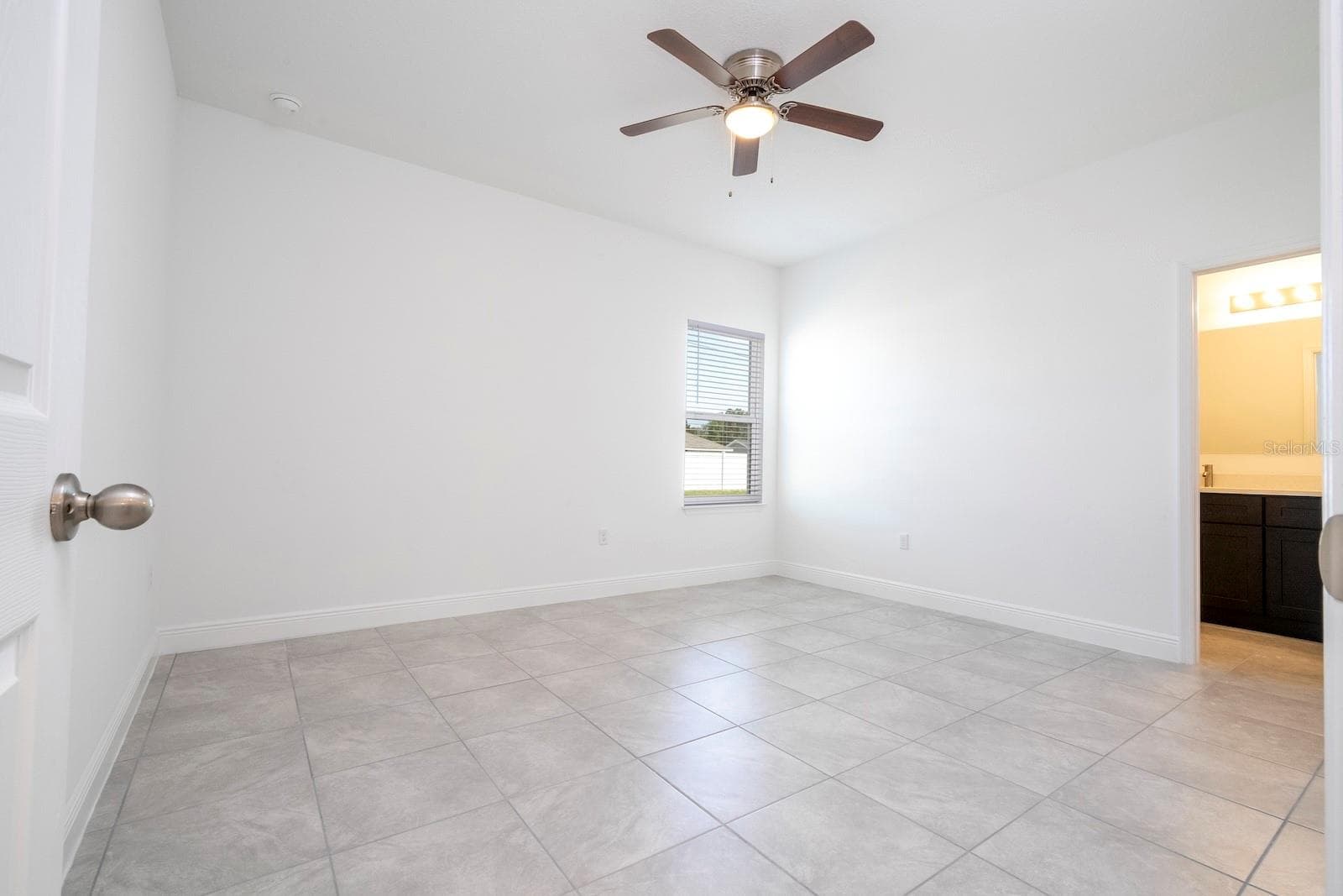 15026 24TH CIRCLE — photo 20 of 54