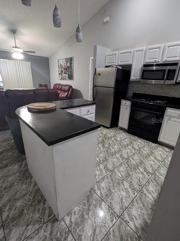 7885 CAMLYN COURT — photo 15 of 26