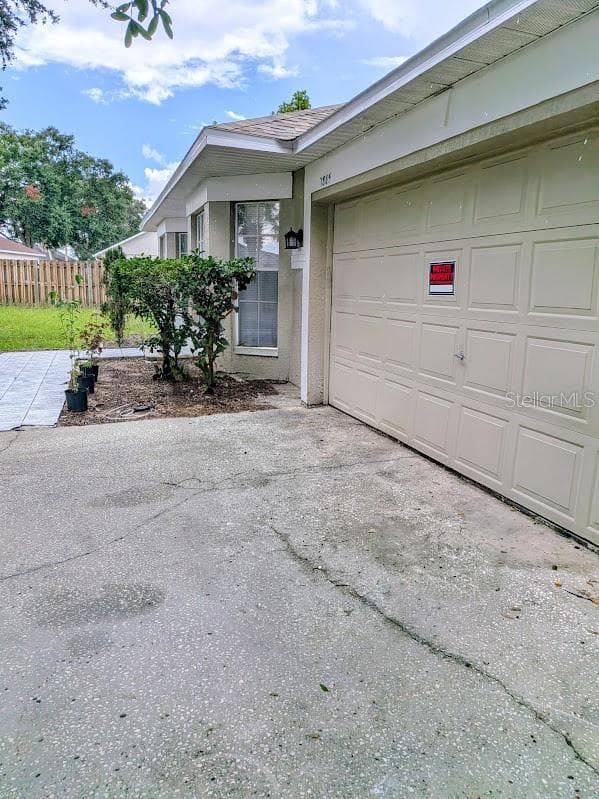 7885 CAMLYN COURT — photo 4 of 26
