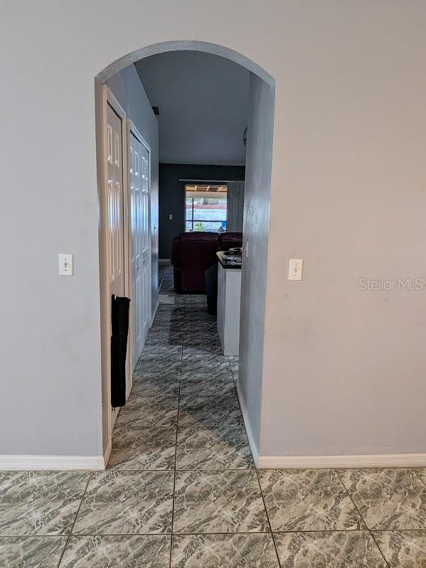 7885 CAMLYN COURT — photo 10 of 26