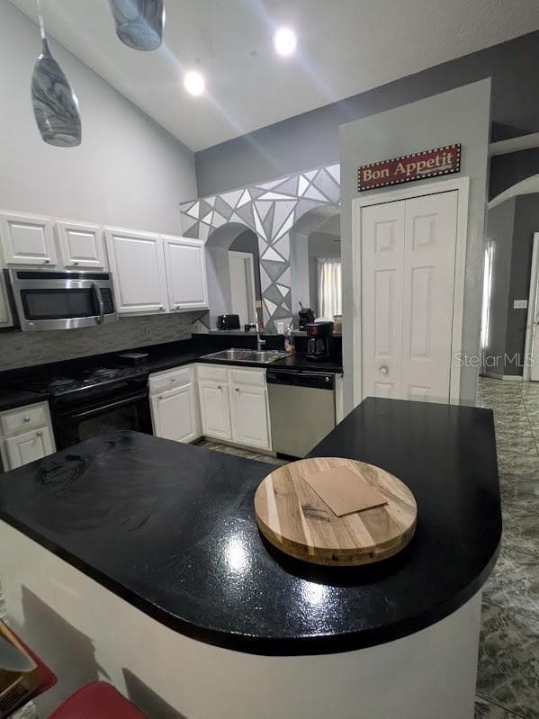 7885 CAMLYN COURT — photo 17 of 26