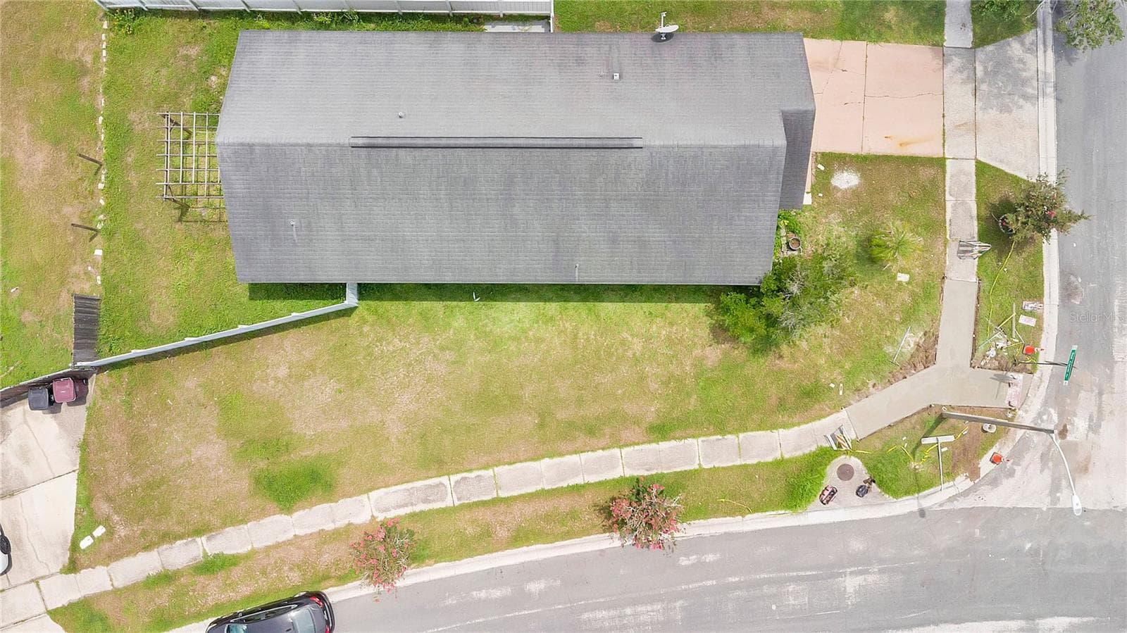9703 RED CLOVER AVENUE — photo 21 of 24
