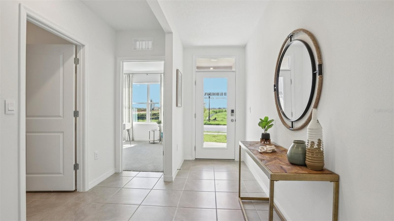 1633 SOURWOOD DRIVE — photo 3 of 25