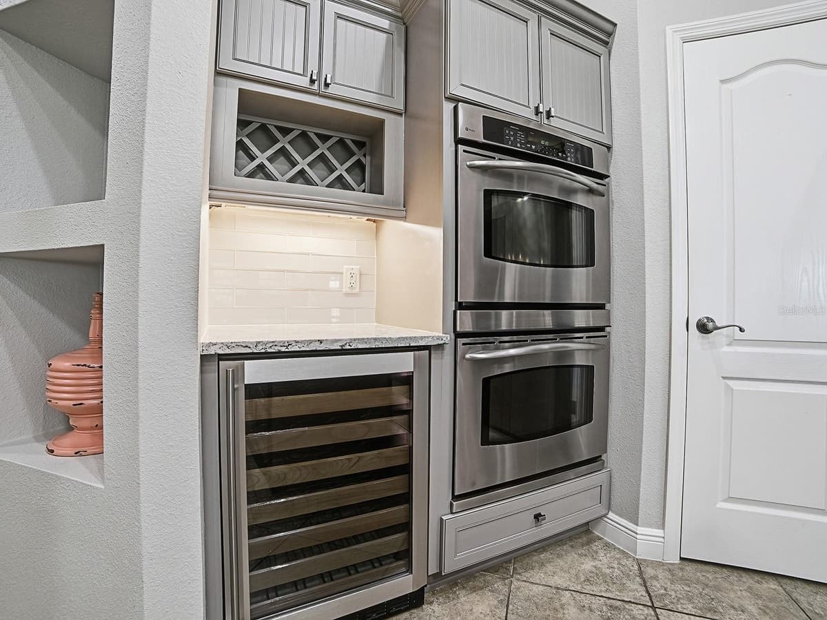 1792 LAKE MIONA DRIVE — photo 13 of 64