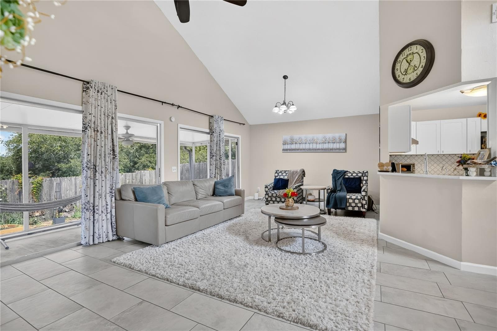7408 LITTLE POND COURT — photo 9 of 35